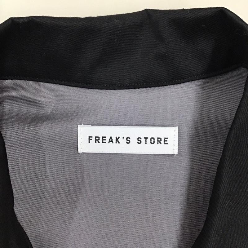 フリークスストア FREAK S STORE シャツ、ブラウス 半袖 半袖シャツ カラーシャツ 半袖カットソー M ロゴ、文字 マルチカラー / マルチカラー /  メンズ USED 古着 中古 10114383