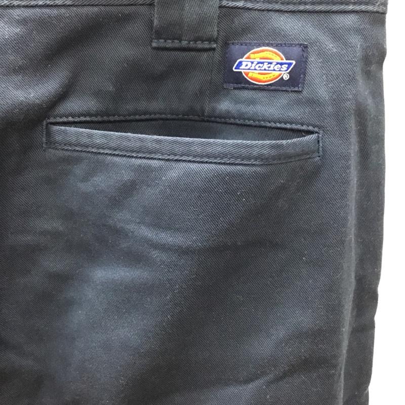 ディッキーズ Dickies パンツ デニム、ジーンズ dk006282 TCツイルストレッチクロップドパンツ7分丈 ワークパンツ 32インチ 無地 紺 / ネイビー /  メンズ USED 古着 中古 10118664