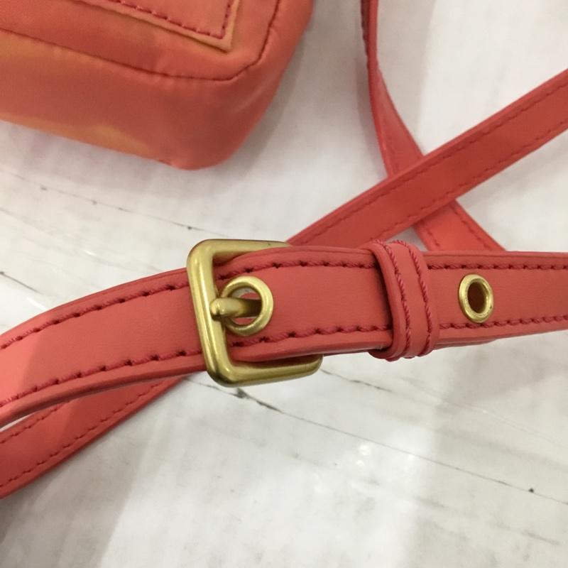 マークバイマークジェイコブス MARC by MARC JACOBS ショルダーバッグ ショルダーバッグ M3122074 80318 ロゴ、文字 桃 / ピンク /  レディース USED 古着 中古 10109903