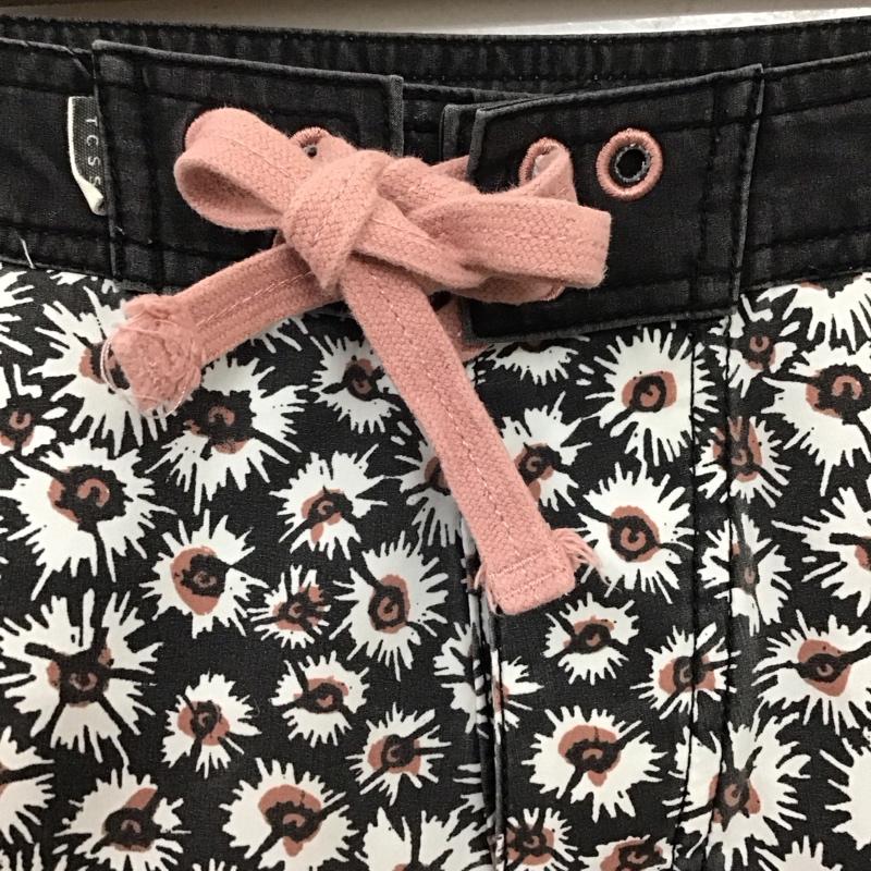 ティーシーエスエス TCSS パンツ ショートパンツ ショートパンツ ハーフパンツ カジュアルパンツ プリントパンツ 30インチ プリント マルチカラー / マルチカラー /  メンズ USED 古着 中古 10114704