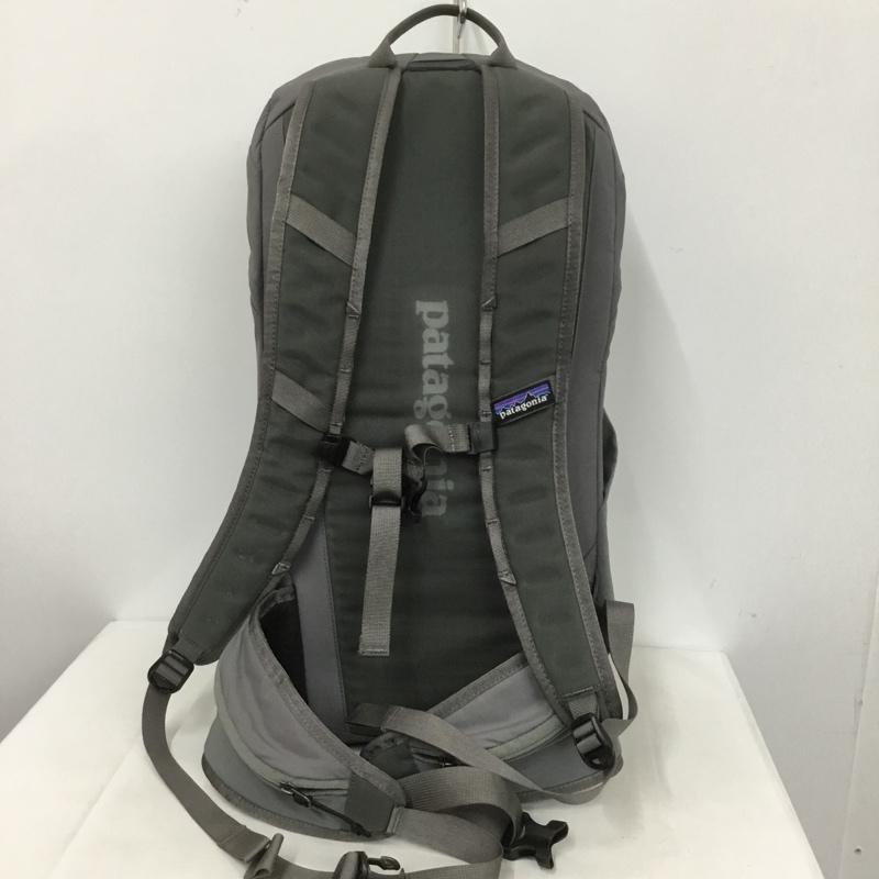 パタゴニア patagonia リュックサック、デイパック リュックサック、デイバッグ 48905SP22 アルトヴィアパック22L ロゴ、文字 灰 / グレー /  メンズ USED 古着 中古 10143552