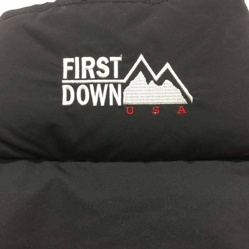 ファーストダウン FIRST DOWN ジャケット、上着 ダウンジャケット 2WAY　リバーシブル　F842500 XXL ロゴ、文字 X 刺繍 黒 / ブラック / X 銀 / シルバー /  メンズ USED 古着 中古 10119078