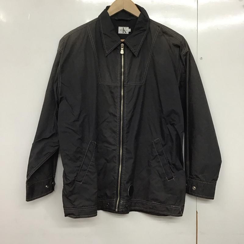 カルバン・クライン Calvin Klein ジャケット、上着 ジャケット、ブレザー ナイロンジャケット S ロゴ、文字 ダークブラウン / ダークブラウン /  メンズ USED 古着 中古 10144130
