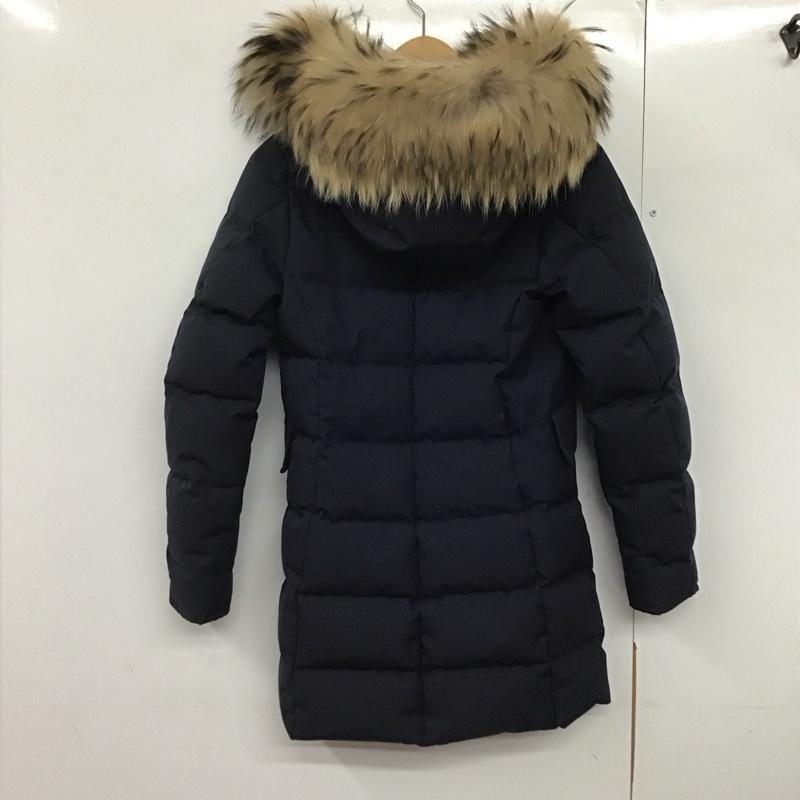 ピレネックス Pyrenex コート ダウンコート hwm004 ファー付き 34 無地 紺 / ネイビー /  レディース USED 古着 中古 10143048