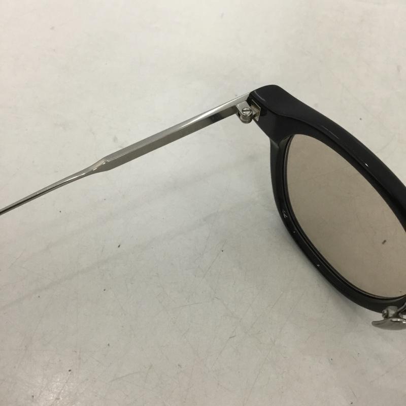 ジェントルモンスター GENTLE MONSTER めがね・サングラス サングラス EDDY カラーレンズ ロゴ、文字 黒 / ブラック / X 銀 / シルバー /  メンズ USED 古着 中古 10142810