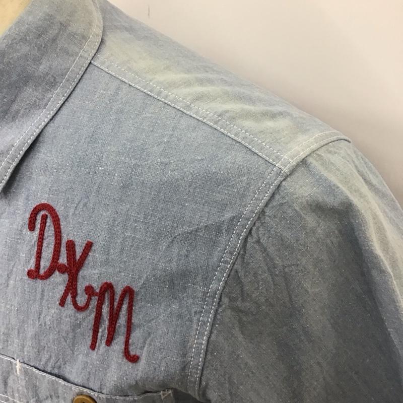 デウスエクスマキナ DEUS EX MACHINA シャツ、ブラウス 半袖 DMP75506 SERVICE SS CHAMBRAY SHIRT シャンブレー XS ロゴ、文字 水色 / ライトブルー /  メンズ USED 古着 中古 10113084