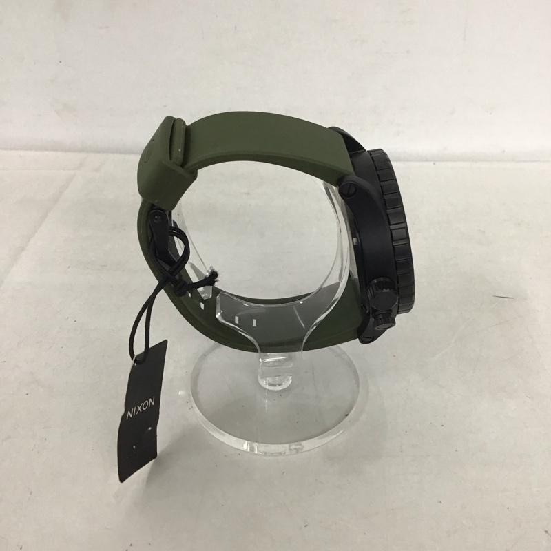 ニクソン NIXON 腕時計 アナログ（クォーツ式） THE51-30 ロゴ、文字 カーキ / カーキ / X 黒 / ブラック /  メンズ USED 古着 中古 10134325