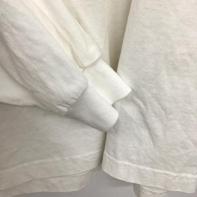 チャンピオン Champion カットソー 長袖 c8-w413 長袖Tシャツ クルーネックカットソー XL ロゴ、文字 白 / ホワイト /  メンズ USED 古着 中古 10148525