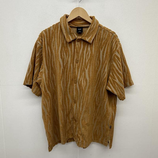 ハフ HUF シャツ、ブラウス 半袖 PILE TIGER S/S SHIRT M アニマル柄 キャメル / キャメル /  メンズ USED 古着 中古 10136069