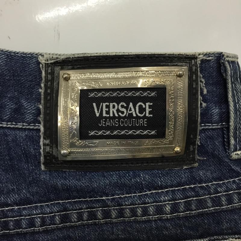 ヴェルサーチジーンズクチュール VERSACE JEANS COUTURE パンツ デニム、ジーンズ デニムパンツ ストレートパンツ スリムパンツ カジュアルパンツ 30インチ 無地 インディゴ / インディゴ /  メンズ USED 古着 中古 10120672