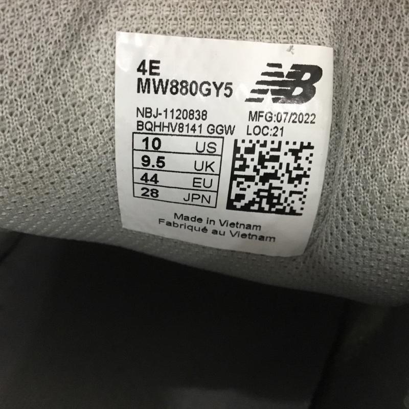 ニューバランス New Balance スニーカー スニーカー MW880GY5 28cm 28.0cm ロゴ、文字 灰 / グレー /  メンズ USED 古着 中古 10143275