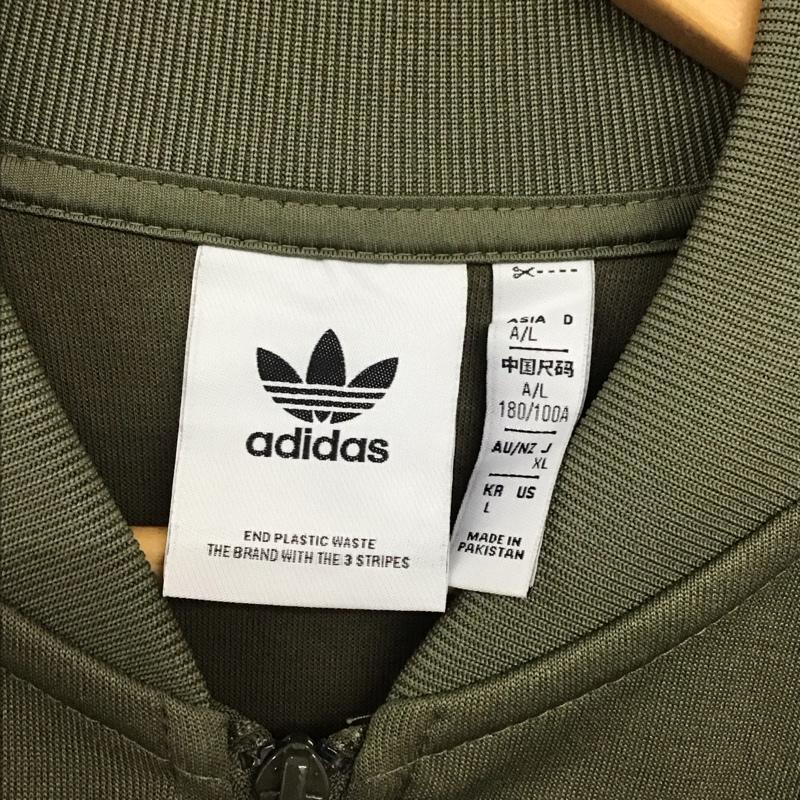 アディダス adidas ジャケット、上着 ジャンパー、ブルゾン ジップアップジャケット ジャージ スポーツウェア 古着 XL ロゴ、文字 カーキ / カーキ /  メンズ USED 古着 中古 10142334