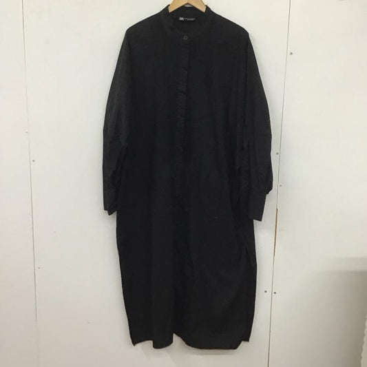 ザラ ZARA ワンピース ロングスカート 長袖ロングワンピース ノーカラーシャツワンピース フレアスカート 無地 黒 / ブラック /  レディース USED 古着 中古 10136041