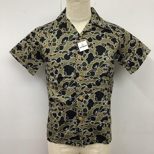 アベイシングエイプ A BATHING APE シャツ、ブラウス 半袖 半袖シャツ カラーシャツ 半袖カットソー 総柄シャツ XS プリント マルチカラー / マルチカラー /  メンズ USED 古着 中古 10119917
