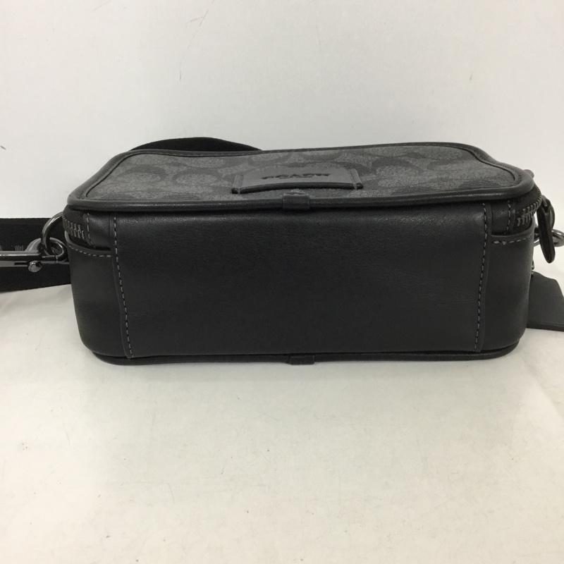 コーチ COACH ショルダーバッグ ショルダーバッグ CM109 シグネチャー ロゴ、文字 黒 / ブラック /  メンズ USED 古着 中古 10149243