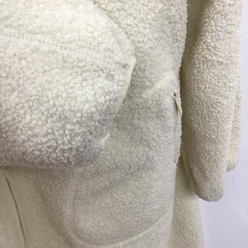 ジーユー GU コート コート一般 241-338484 ボアオーバーサイズロングコート GU × UNDERCOVER M 無地 白 / ホワイト /  レディース USED 古着 中古 10126574