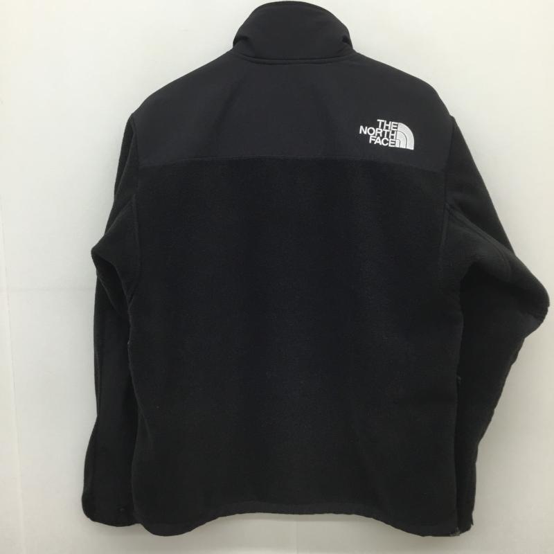 ザノースフェイス THE NORTH FACE ジャケット、上着 ジャケット、ブレザー RETRO DENALI JACKET NF0A3XEN S ロゴ、文字 X 刺繍 黒 / ブラック / X 白 / ホワイト /  メンズ USED 古着 中古 10116040