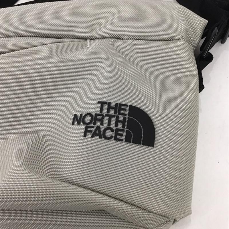 ザノースフェイス THE NORTH FACE ショルダーバッグ ショルダーバッグ NM82509 ピレネーショルダーS タグ付き ロゴ、文字 灰 / グレー /  メンズ USED 古着 中古 10132492