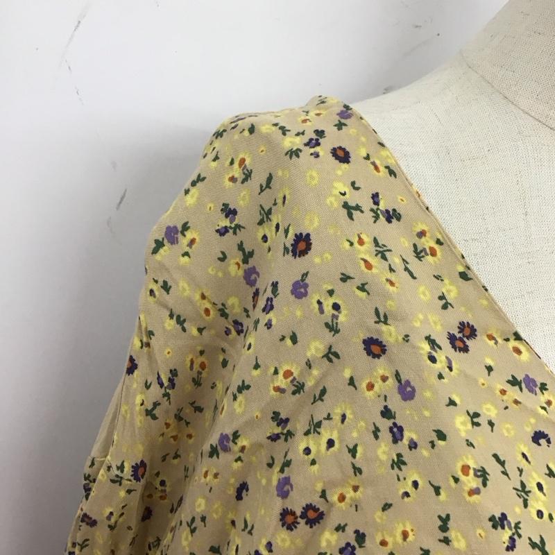 アズールバイマウジー AZUL BY MOUSSY ワンピース ロングスカート 250DSM33-052B FLOWER PATTERN MIX ONEPIECE Vネック S 花柄 ベージュ / ベージュ /  レディース USED 古着 中古 10108594