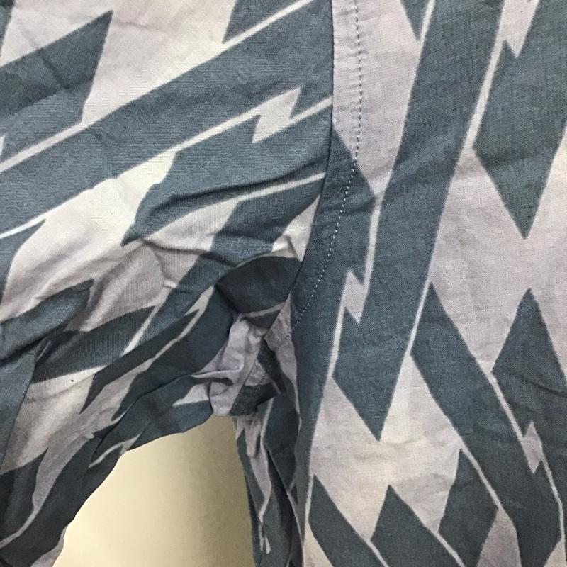 アルマーニコレッツォーニ ARMANI COLLEZIONI シャツ、ブラウス 半袖 半袖シャツ カラーシャツ 半袖カットソー プリントシャツ XXL 総柄 紺 / ネイビー / X 紫 / パープル /  メンズ USED 古着 中古 10107472