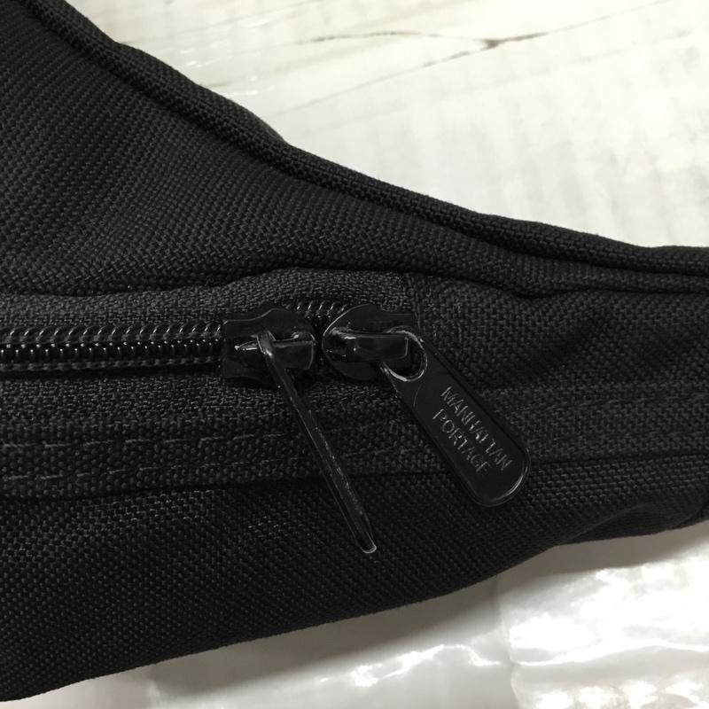 マンハッタンポーテージ Manhattan Portage ウエストバッグ ウエストバッグ ボディバッグ ロゴ、文字 黒 / ブラック /  メンズ USED 古着 中古 10112549