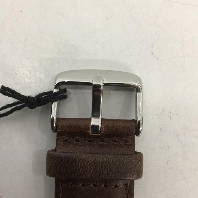 ダニエルウェリントン Daniel Wellington 腕時計 アナログ（クォーツ式） 0209DW レザーベルト 箱有 ロゴ、文字 茶 / ブラウン /  メンズ USED 古着 中古 10134917