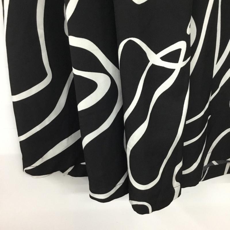 オズモーシス OSMOSIS ボトムス ボトムス 700006-294P プリントフレアーパンツ ワイドパンツ ONE SIZE 総柄 黒 / ブラック /  レディース USED 古着 中古 10144647
