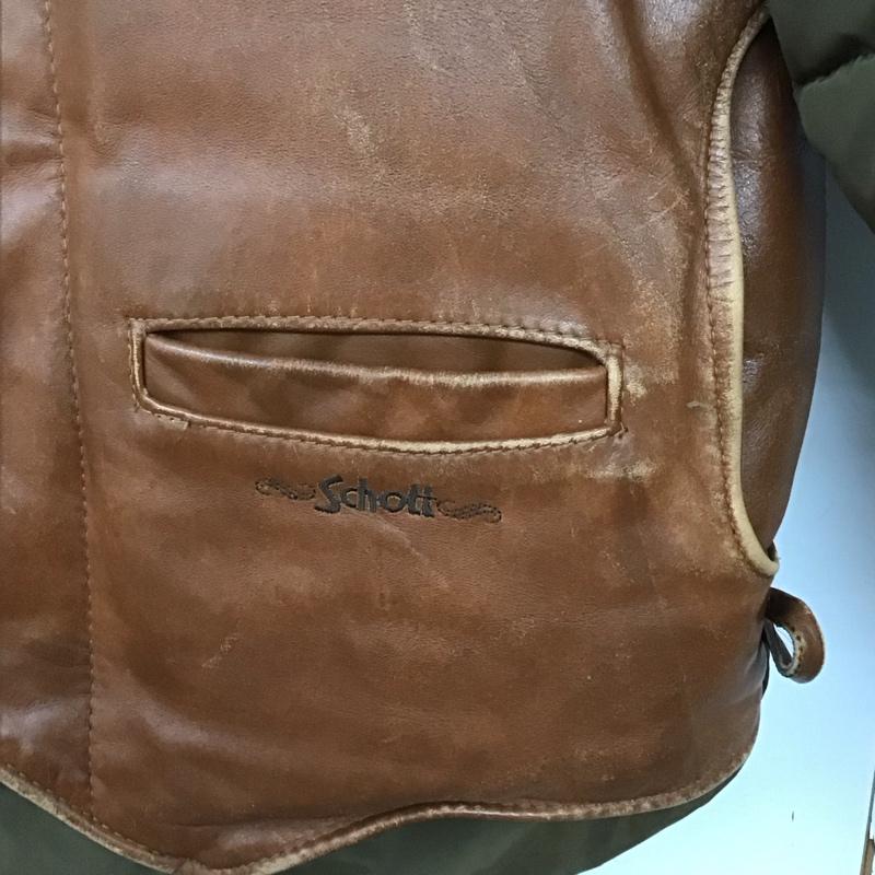 ショット schott ジャケット、上着 ダウンジャケット ジップアップジャケット ナイロンジャケット アウター ダウンジャケット 36 ロゴ、文字 カーキ / カーキ /  メンズ USED 古着 中古 10142331