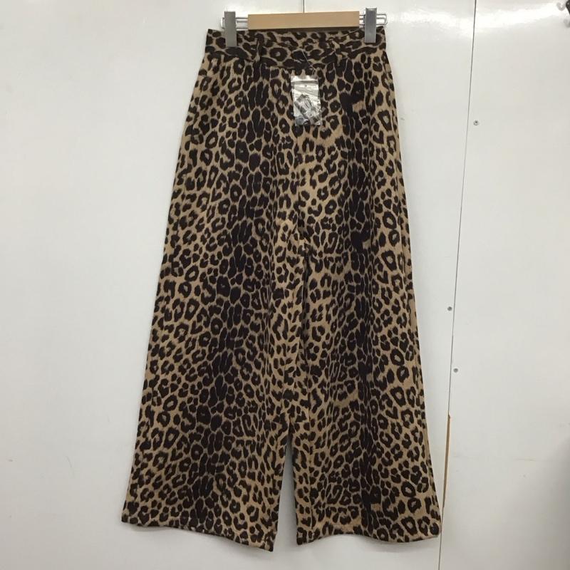 アーバンリサーチ URBAN RESEARCH パンツ ワークパンツ、ペインターパンツ レオパードフレアワイドパンツ カジュアルパンツ フレアパンツ S ヒョウ柄・レオパード柄 マルチカラー / マルチカラー /  レディース USED 古着 中古 10133041
