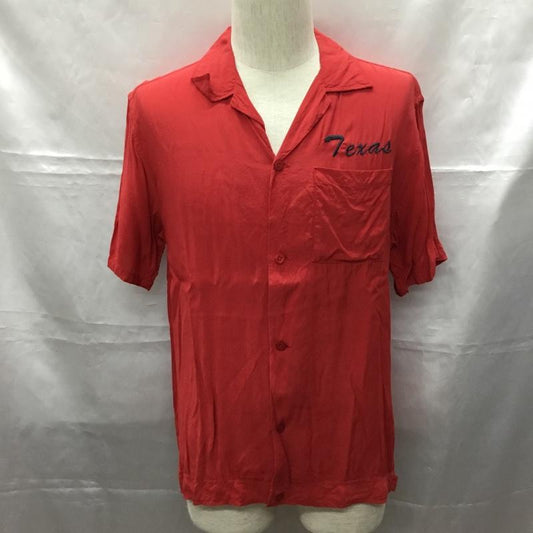 古着 USED シャツ、ブラウス 半袖 半袖シャツ カラーシャツ 半袖カットソー アロハシャツ ボーリングシャツ L ロゴ、文字 赤 / レッド /  メンズ USED 古着 中古 10108722