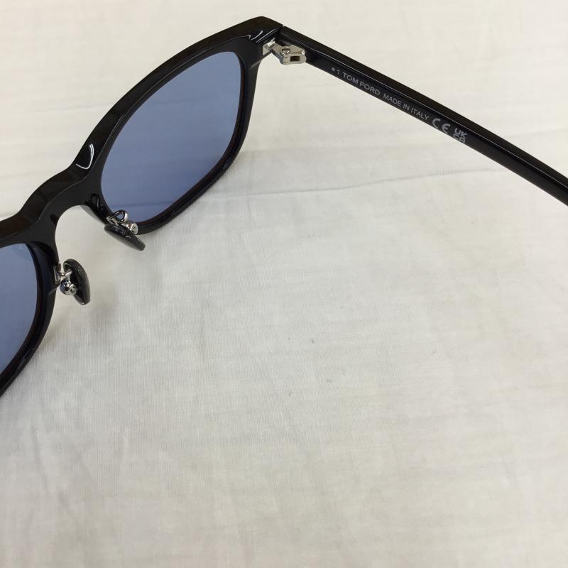 トム フォード TOM FORD めがね・サングラス サングラス TF1040-D 01 V FREE ロゴ、文字 黒 / ブラック / X 青 / ブルー /  メンズ USED 古着 中古 10142205