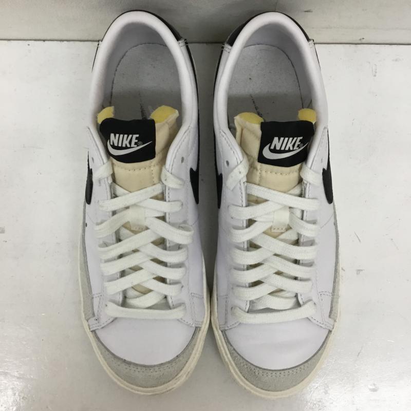 ナイキ NIKE スニーカー スニーカー 4769-102 BLAZER LOW  77 24.5cm ロゴ、文字 白 / ホワイト /  レディース USED 古着 中古 10141429