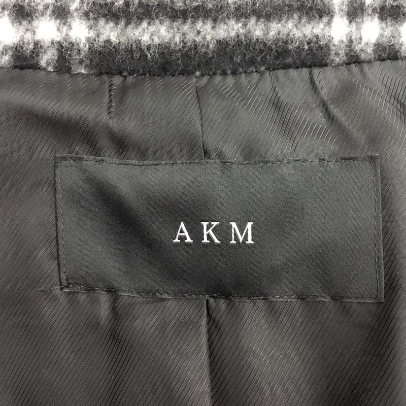 エーケーエム AKM ジャケット、上着 ジャケット、ブレザー カジュアルジャケット カラージャケット チェックジャケット アウター S チェック 白 / ホワイト / X 黒 / ブラック /  メンズ USED 古着 中古 10122301