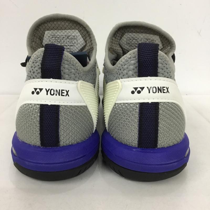 ヨネックス YONEX スニーカー スニーカー SHTF3MGC パワークッションフュージョンレブ3メンGC テニスシューズ 箱有 23.5cm 23.5cm ロゴ、文字 白 / ホワイト / X 黒 / ブラック / X 青 / ブルー /  レディース USED 古着 中古 10150025