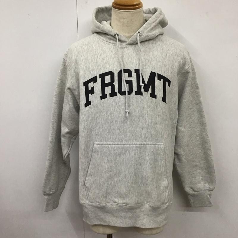 フラグメント FRAGMENT パーカー 長袖 FRGMT-S4 スウェット裏起毛 バックプリント M ロゴ、文字 灰 / グレー /  メンズ USED 古着 中古 10119675