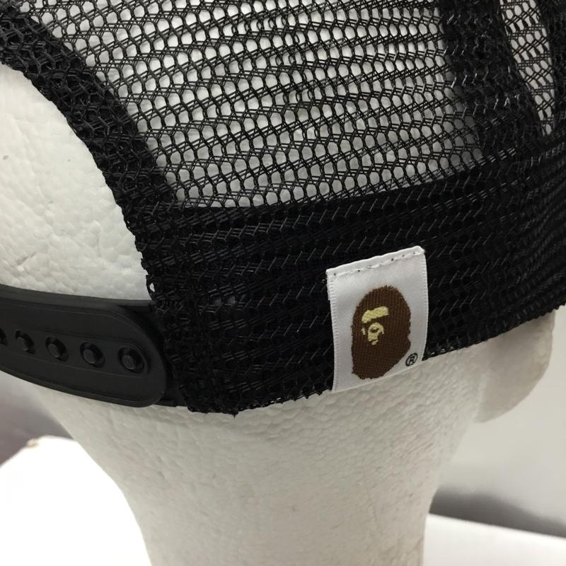アベイシングエイプ A BATHING APE 帽子 キャップ メッシュキャップ BAPE ロゴ、文字 黒 / ブラック /  メンズ USED 古着 中古 10119943