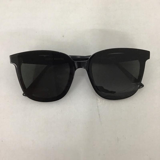ジェントルモンスター GENTLE MONSTER めがね・サングラス サングラス JACKIE 無地 黒 / ブラック /  メンズ USED 古着 中古 10125637
