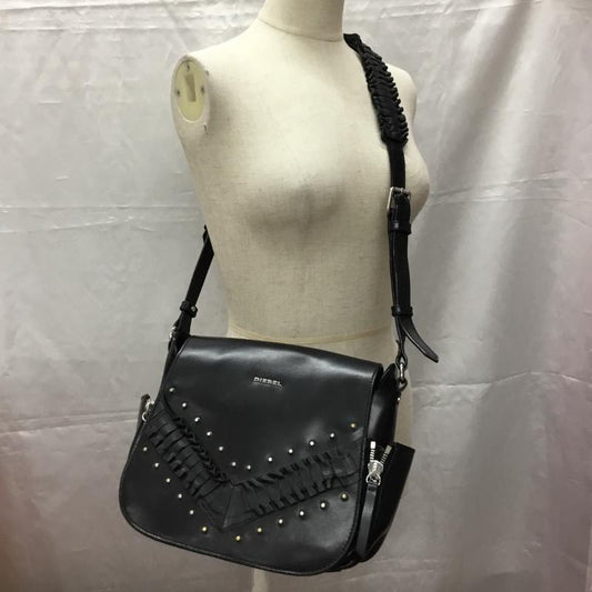 ディーゼル DIESEL ショルダーバッグ ショルダーバッグ スタッズ ロゴ、文字 黒 / ブラック /  レディース USED 古着 中古 10107598