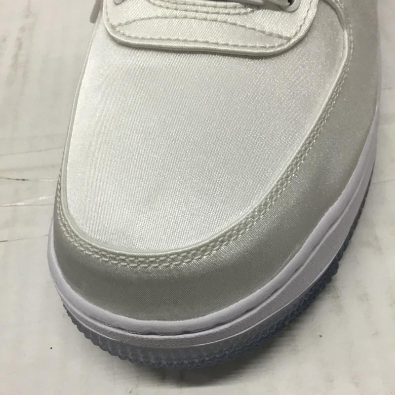 ナイキ NIKE スニーカー スニーカー DX6541-100 W AIR FORCE 1  07 ESS SNKR 27.5cm 27.5cm ロゴ、文字 白 / ホワイト / X 赤 / レッド /  メンズ USED 古着 中古 10109379