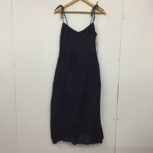 ザラ ZARA ワンピース ロングスカート 6895 245 400 キャミワンピース エンブロイダリーワンピース M 刺繍 紺 / ネイビー /  レディース USED 古着 中古 10138645