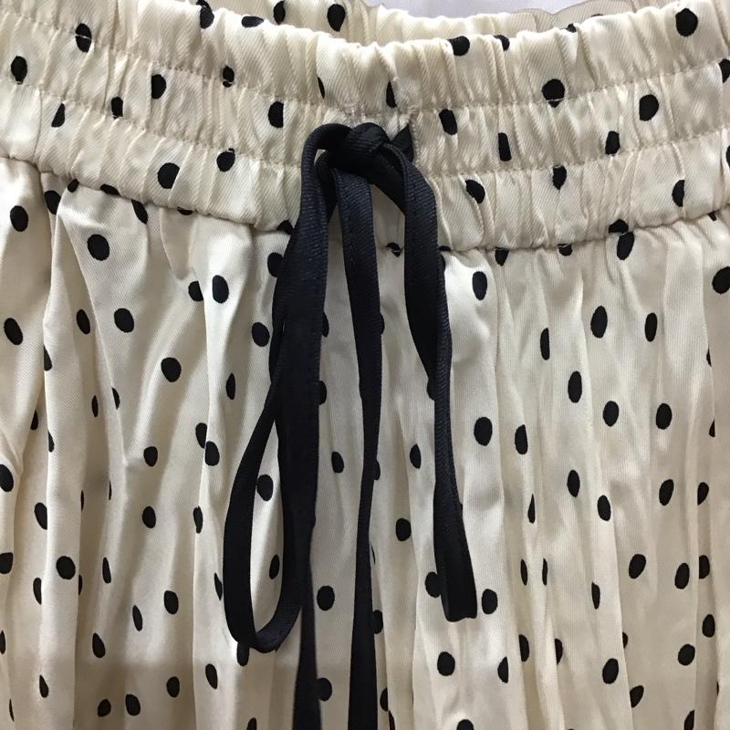ザラ ZARA スカート ロングスカート 4886 072 064 タグ付き ギャザースカート S ドット オフホワイト / オフホワイト / X 黒 / ブラック /  レディース USED 古着 中古 10112421