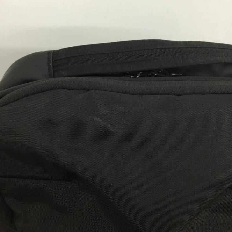 カリマー Karrimor リュックサック、デイパック リュックサック、デイバッグ 501079 ハイランズ32 バックパック ロゴ、文字 黒 / ブラック /  メンズ USED 古着 中古 10144961