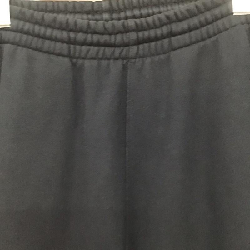 シュプリーム Supreme パンツ ワークパンツ、ペインターパンツ fq0768-010 NIKE スウェットパンツ M ロゴ、文字 黒 / ブラック /  メンズ USED 古着 中古 10143448