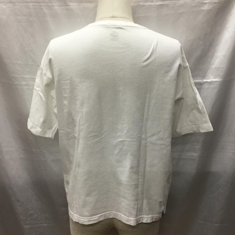 デンハム DENHAM Tシャツ 半袖 29211-3-51001 MOUNTAIN RESEARCH 半袖カットソー プリントTシャツ クルーネックカットソー M ロゴ、文字 白 / ホワイト /  メンズ USED 古着 中古 10115755