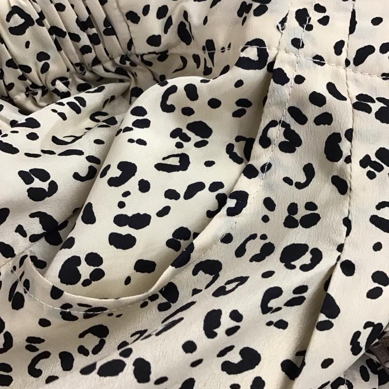 ローリーズファーム LOWRYS FARM パンツ ショートパンツ キュロット FREE ヒョウ柄・レオパード柄 ベージュ / ベージュ / beige X 黒 / ブラック / black レディース USED 古着 中古 10114069