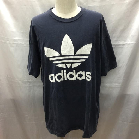 アディダス adidas Tシャツ 半袖 半袖カットソー プリントTシャツ クルーネックカットソー ロゴ、文字 紺 / ネイビー /  メンズ USED 古着 中古 10115769