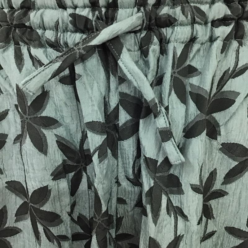 ニードルス Needles パンツ ワークパンツ、ペインターパンツ ワイドパンツ カジュアルパンツ ワークパンツ 総柄パンツ XS プリント 緑 / グリーン /  メンズ USED 古着 中古 10119427