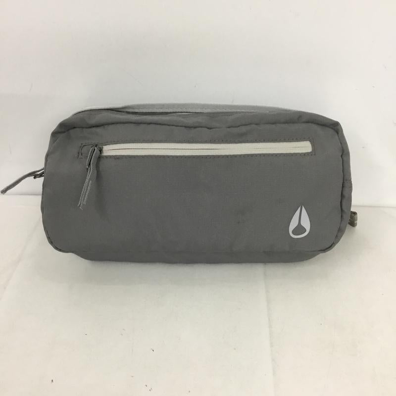 ボルコム VOLCOM ショルダーバッグ ショルダーバッグ C1957 ファウンテン スリングパック2 ボディバッグ ワンポイント 灰 / グレー /  メンズ USED 古着 中古 10140039