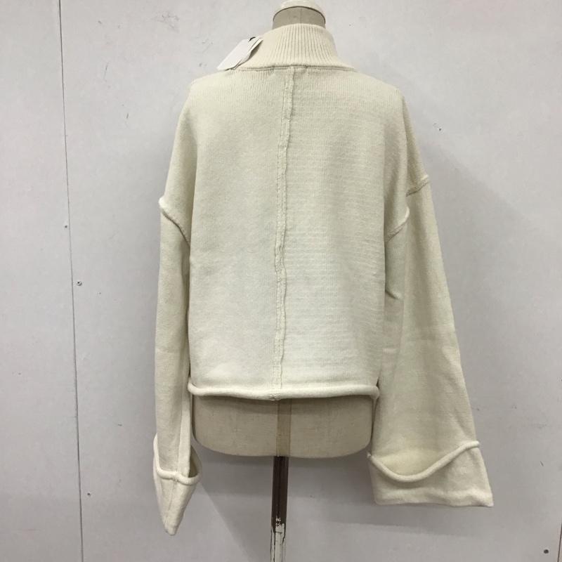 スライ SLY ニット、セーター 長袖 030EAA70-5530 ROLL UP SHORT TOPS ショート丈 タグ付き FREE 無地 白 / ホワイト /  レディース USED 古着 中古 10121106