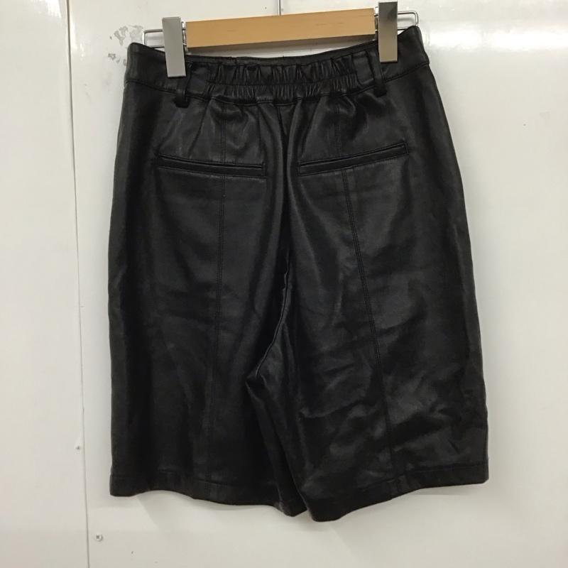 ジーナシス JEANASIS パンツ ショートパンツ JS050662TS レザーハーフパンツ FREE 無地 黒 / ブラック /  レディース USED 古着 中古 10129248
